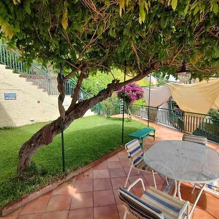 Ferienhaus Vista Mare Ad Acciaroli Localita Mezzatorre *