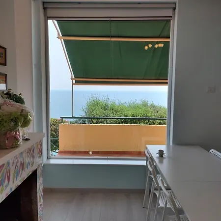 Ferienhaus Vista Mare Ad Acciaroli Localita Mezzatorre *