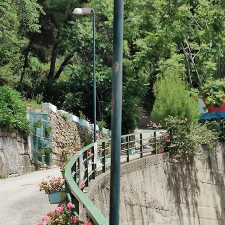 Vista Mare Ad Acciaroli Localita Mezzatorre Ferienhaus