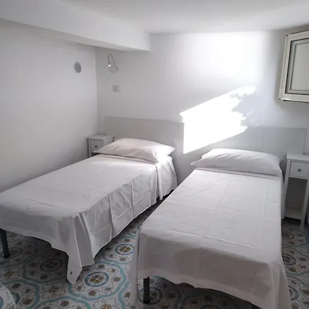 Vista Mare Ad Acciaroli Localita Mezzatorre Ferienhaus Agnone Cilento